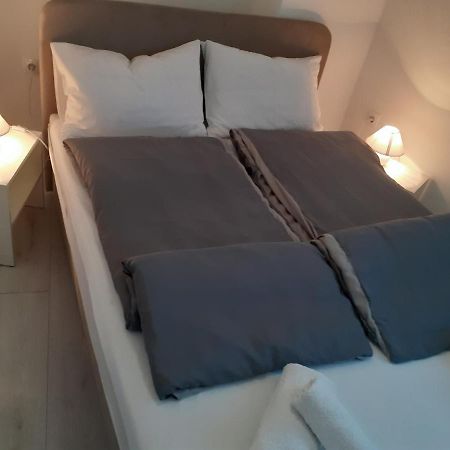 Studio Apartman Lorena Zadar Exterior photo